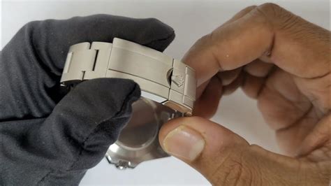 adjustable rolex band|how to adjust rolex clasp.